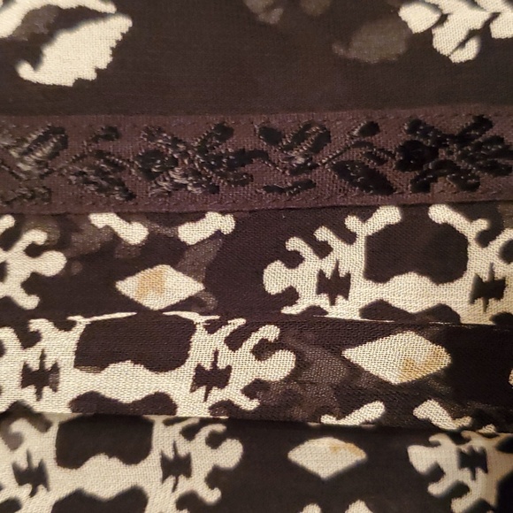 NWOT Bila Women's Boho Style Black & White Floral Sheer Top  Size XXL - Picture 5 of 10